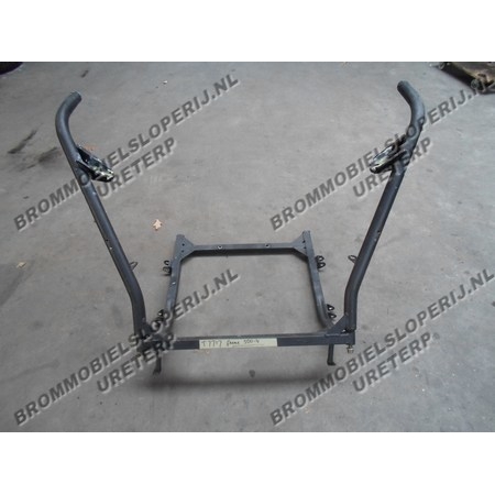 Subframe met draagarmen