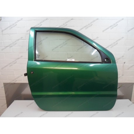 Rechter deur compleet (groen) electr. raambediening en centrale deurvergr. Microcar Virgo III