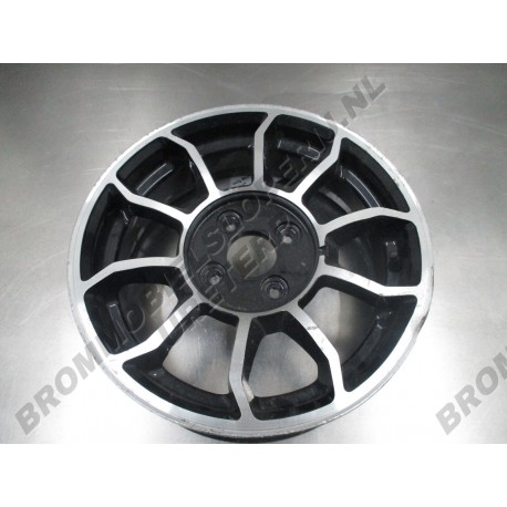 Aluminium Velg Microcar M.Go 3 en 4 ( met lichte schade)